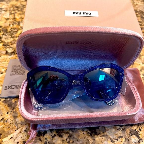 New in box with tag ๐ Miu Miu Core Collection MU 05US Glitter Blue sunglasses - Picture 2 of 4